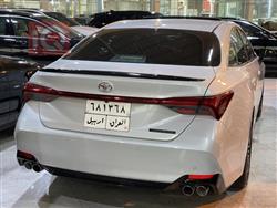 تويوتا أفالون